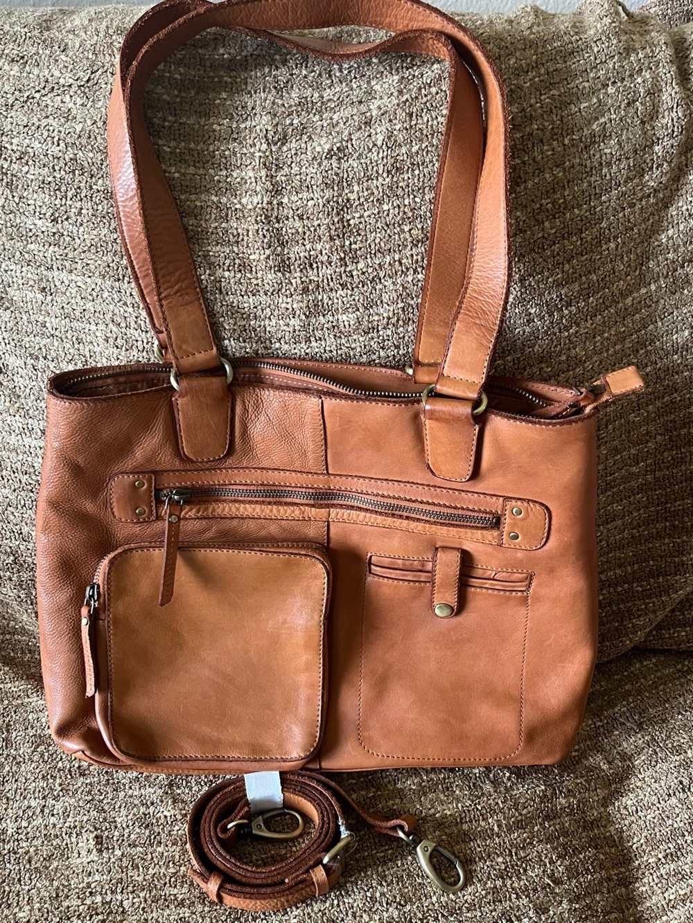 Marta Ponti Leather Handbag